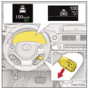 Programowanie prędkości samochodu (tryb kontroli odstępu od poprzedzającego pojazdu)