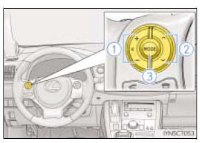 Obsługa systemu audio za pomocą przycisków sterujących w kierownicy
